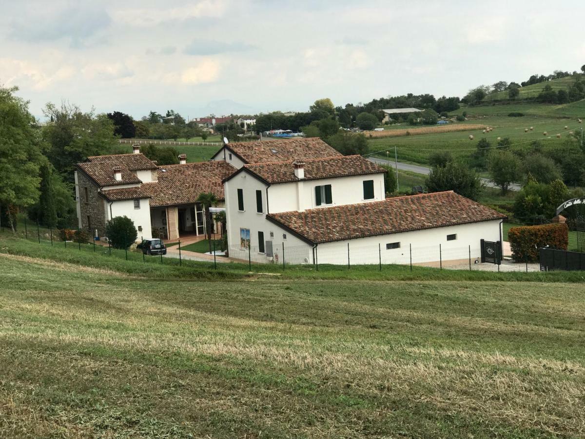 B&B Corte Delle Rose Castiglione Delle Stiviere Exteriör bild