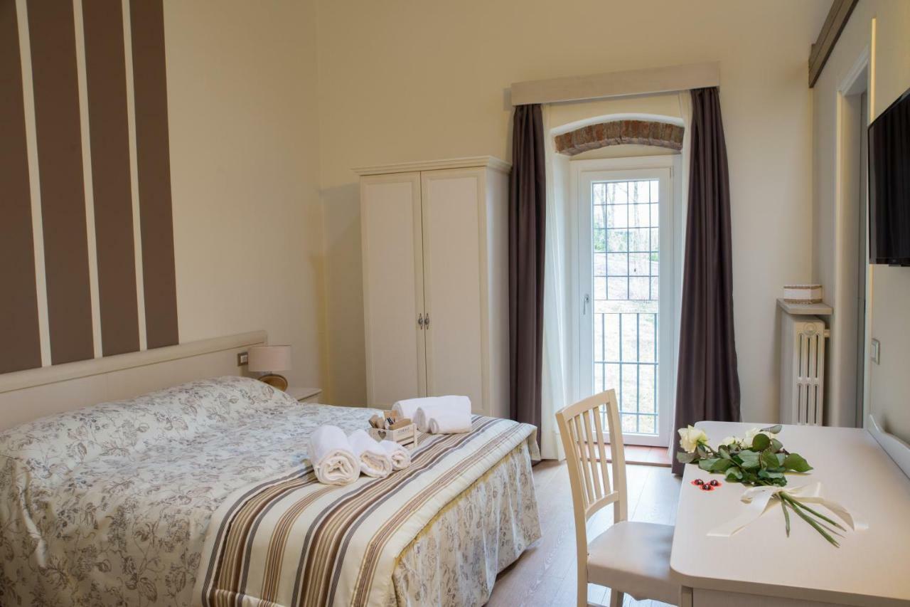 B&B Corte Delle Rose Castiglione Delle Stiviere Exteriör bild